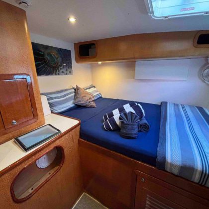 Port-Deluxe-double-bed-cabin