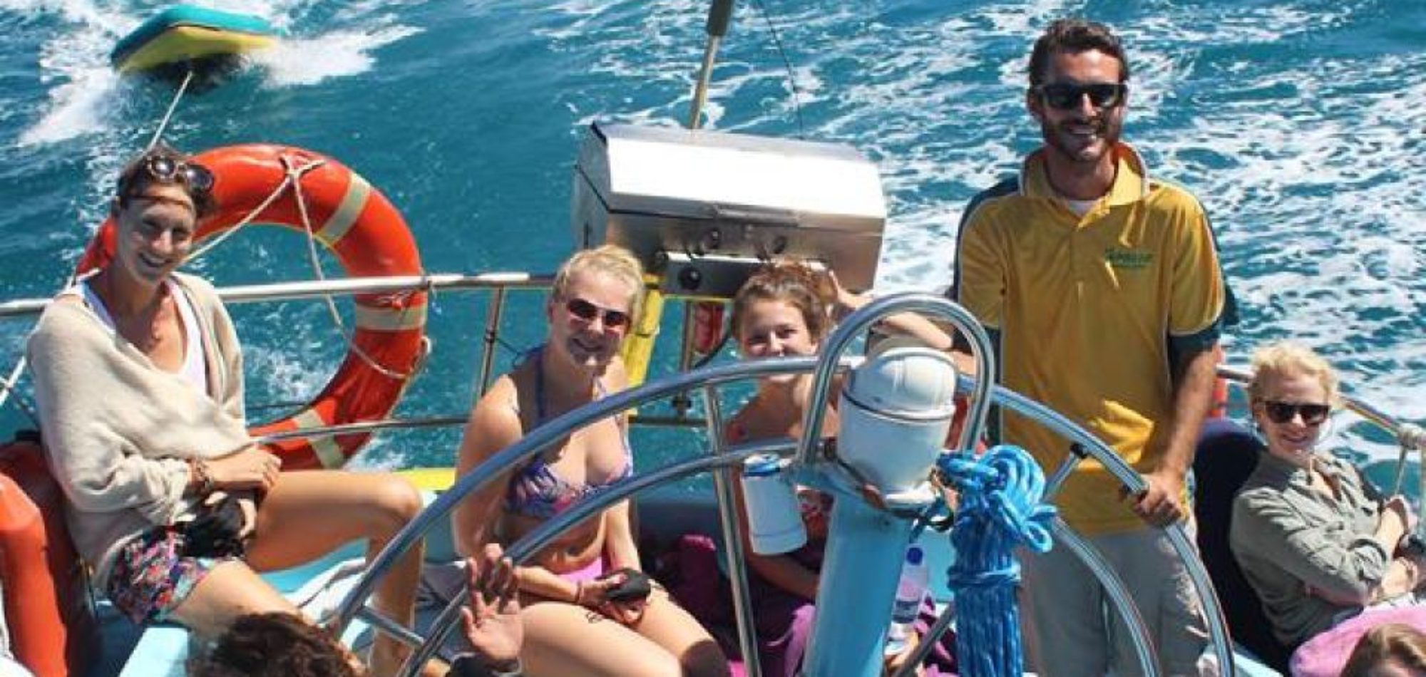 The-Amazing-Apollo-Maxi-Yacht