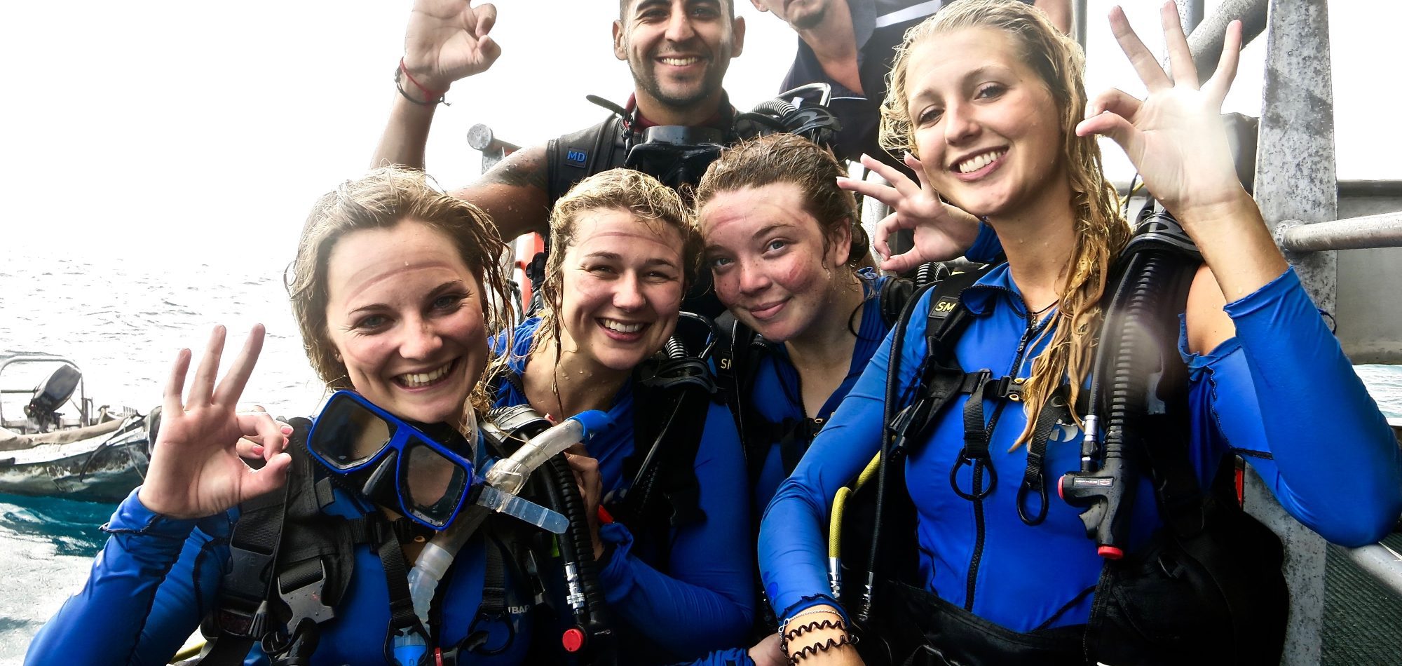 Learn to dive - PADI Open Water Course Cairns Great Barrier Reef