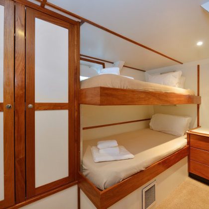 Argo vessel twin share cabin