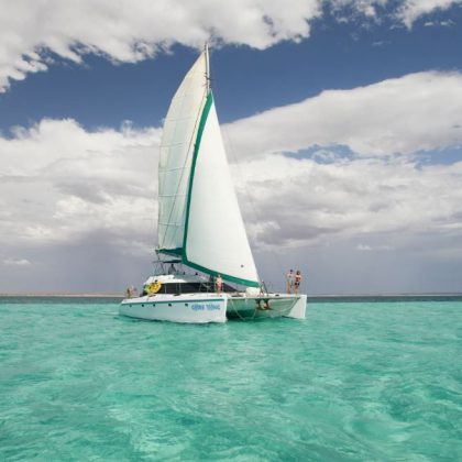 Ningaloo Reef Shore Thing Sailing Liveaboard